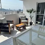 Casa Na Rua Principal De Santa Teresa